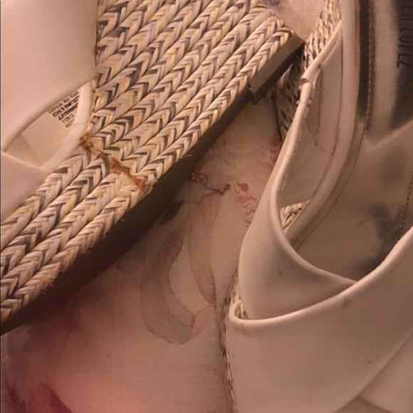 White wedge sandals - Picture 2 of 3